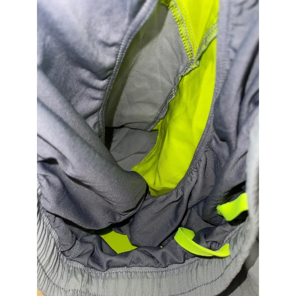 ASICS Mens Running Shorts Grey Lime Green Lined Athletic Gym Shorts Size Medium